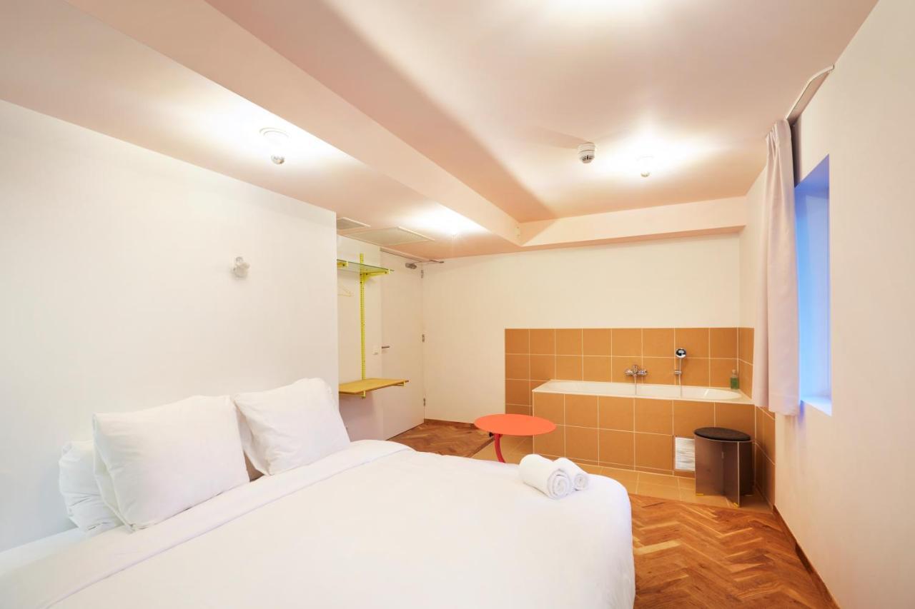 Hotel Not Hotel Ρότερνταμ Εξωτερικό φωτογραφία